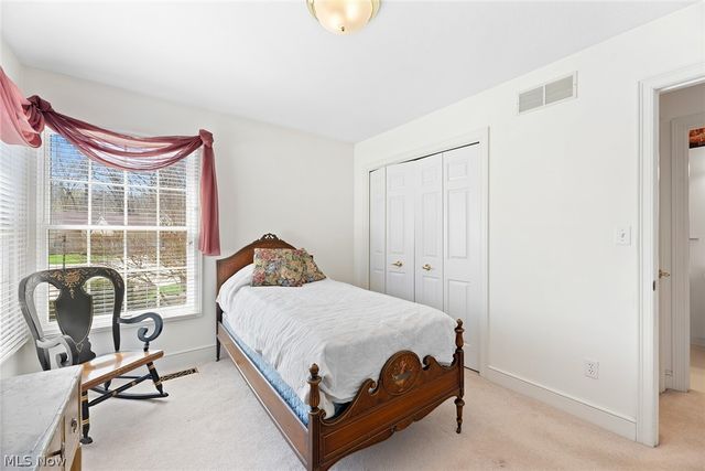 447 Armante Court, Akron, OH 44313