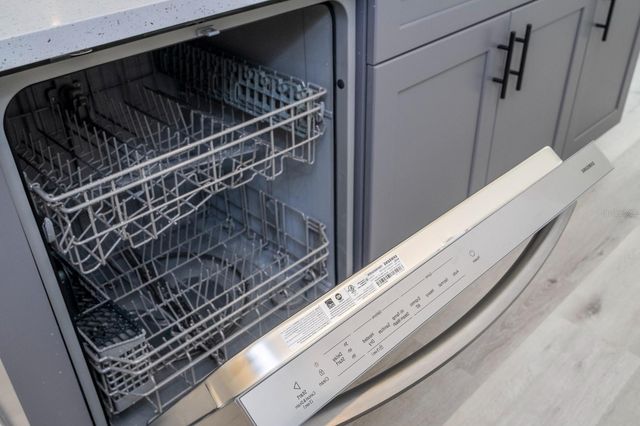 1129 EDINBURGH STREET, North Port, FL 34288