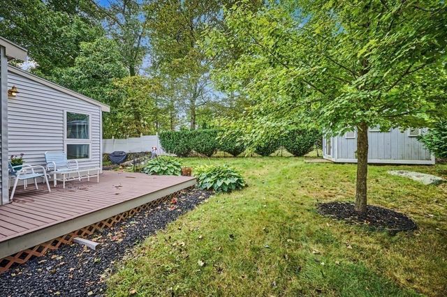 13 Forbes Ave, Burlington, MA 01803