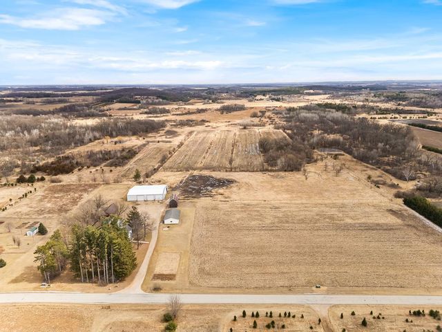 N402 24th Avenue, Neshkoro, WI 54960