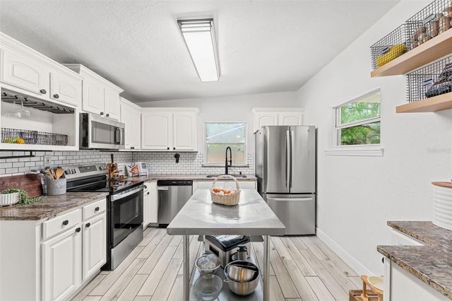 175 GRACE BOULEVARD, Altamonte Springs, FL 32714
