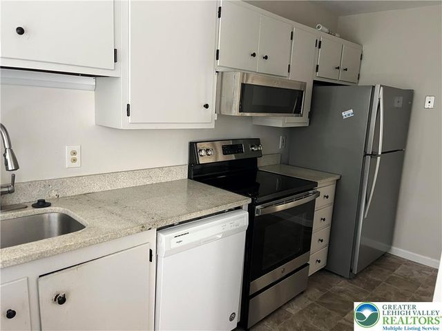 328 Carver Drive A, Bethlehem City, PA 18017