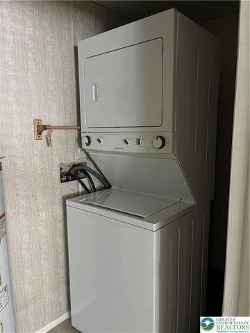 328 Carver Drive A, Bethlehem City, PA 18017