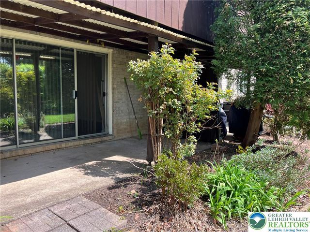 328 Carver Drive A, Bethlehem City, PA 18017