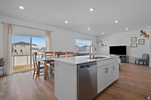 452 N COMMODORE LN, Saratoga Springs, UT 84045