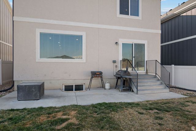 452 N COMMODORE LN, Saratoga Springs, UT 84045