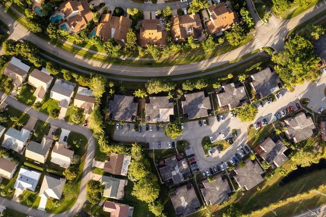 7780 Courtyard Run, Boca Raton, FL 33433