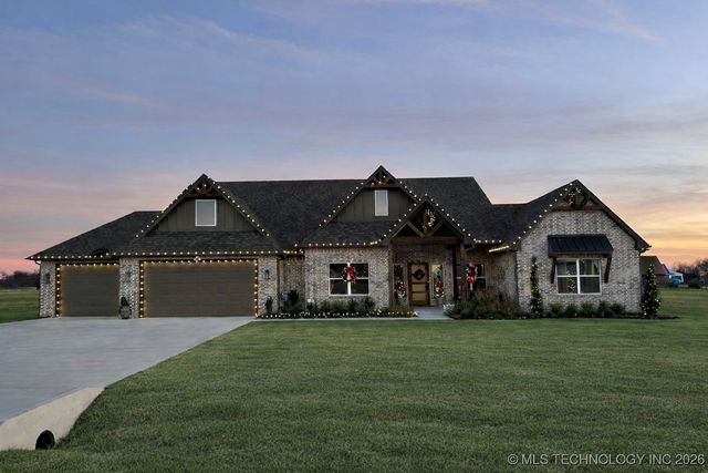 29424 E 104th Street S, Coweta, OK 74429