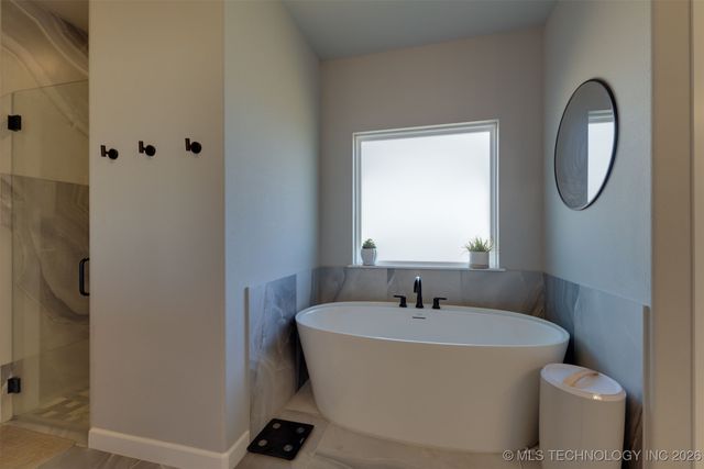 29424 E 104th Street S, Coweta, OK 74429