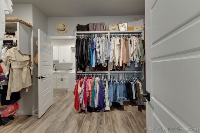 29424 E 104th Street S, Coweta, OK 74429