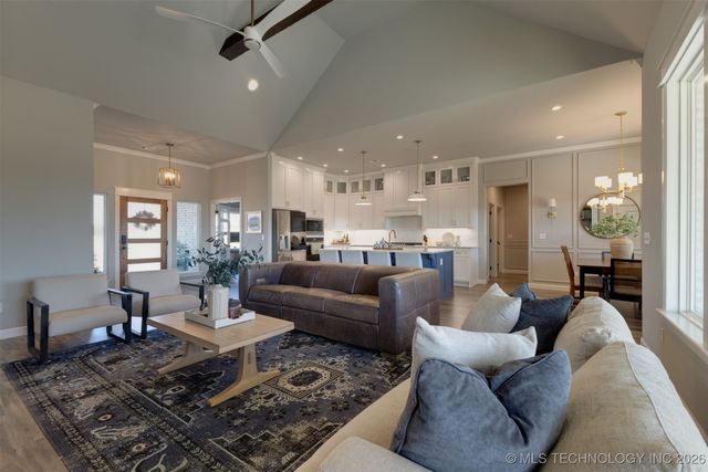 29424 E 104th Street S, Coweta, OK 74429