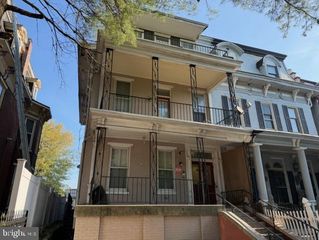 1330 DERRY ST, Harrisburg, PA 17104