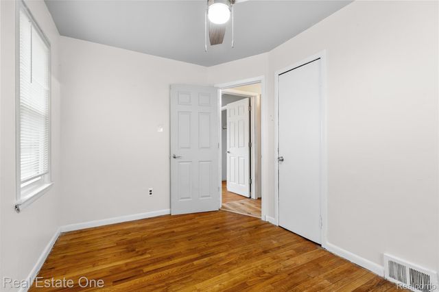 863 Harrison Boulevard, Lincoln Park, MI 48146