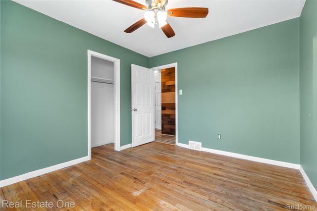 863 Harrison Boulevard, Lincoln Park, MI 48146