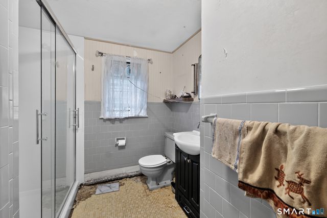49 Walnut Street, East Hartford, CT 06108