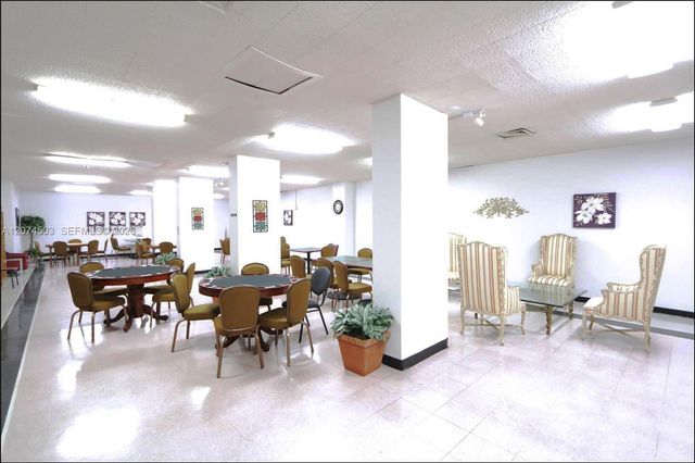 1985 S Ocean Drive 17K, Hallandale Beach, FL 33009