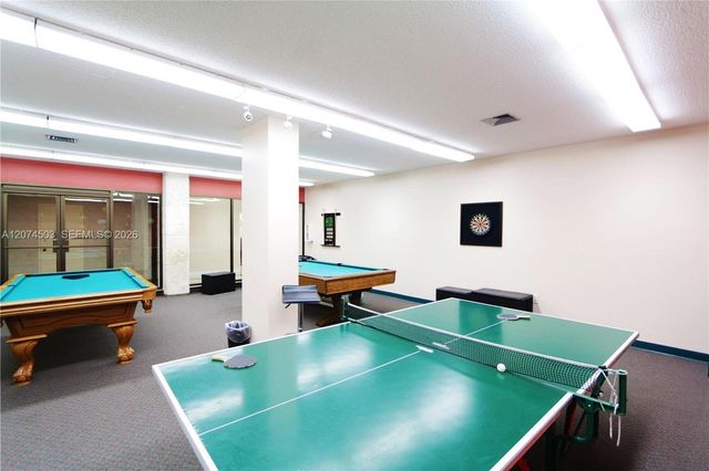 1985 S Ocean Drive 17K, Hallandale Beach, FL 33009