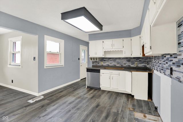 639 Averitt Road, Greenwood, IN 46142