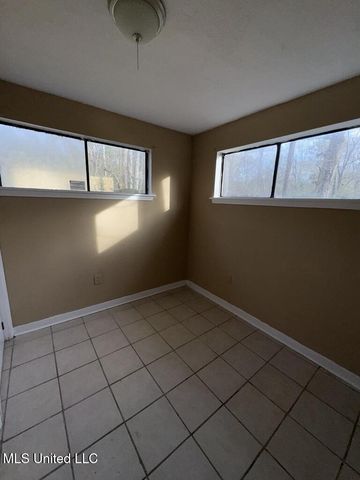 2704 Shannon Street, Jackson, MS 39212