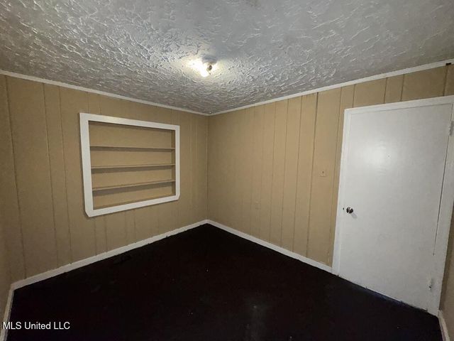 2704 Shannon Street, Jackson, MS 39212