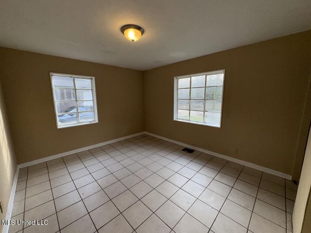 2704 Shannon Street, Jackson, MS 39212