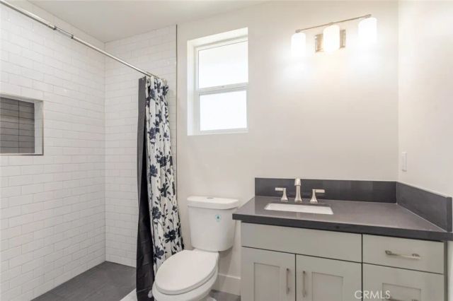 13768 Judd Street, Pacoima, CA 91331