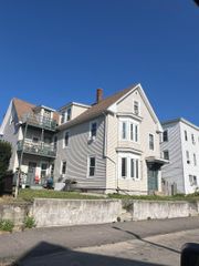162 Cartier Street, Manchester, NH 03102