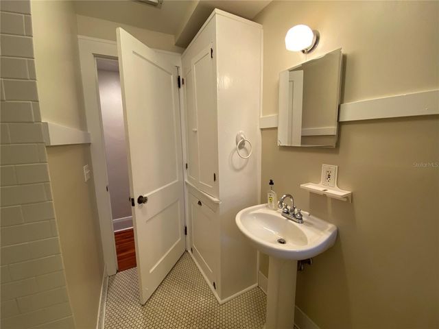823 S OREGON AVENUE 1, Tampa, FL 33606