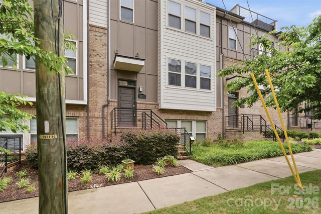 18017 Nolita Lane, Charlotte, NC 28204