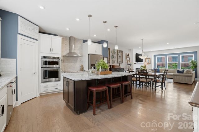 18017 Nolita Lane, Charlotte, NC 28204