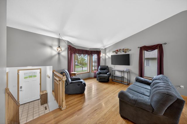 5511 23rd Avenue NW, Rochester, MN 55901