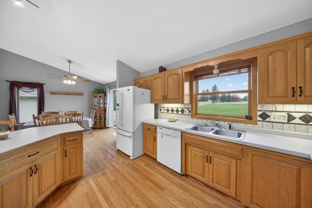 5511 23rd Avenue NW, Rochester, MN 55901