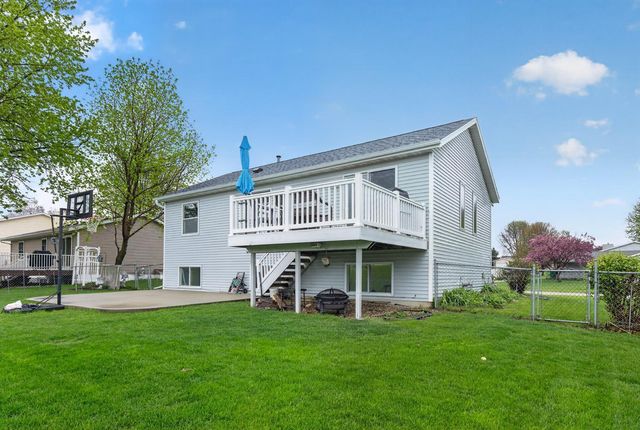 5511 23rd Avenue NW, Rochester, MN 55901