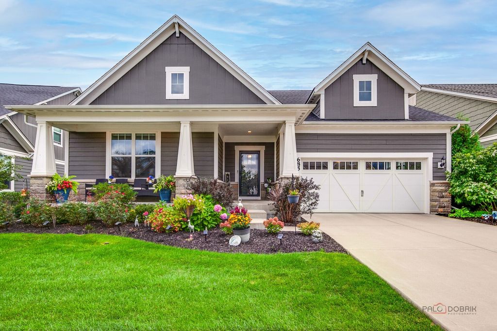 685 Insull Drive, Vernon Hills, IL 60061 — exterior