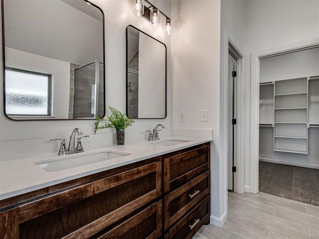 1113 Wisteria Way, Noble, OK 73068