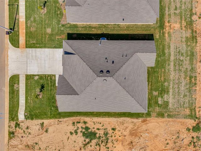 1113 Wisteria Way, Noble, OK 73068