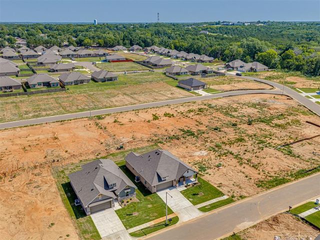 1113 Wisteria Way, Noble, OK 73068