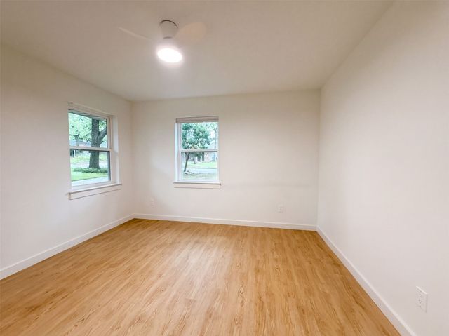 1515 Cherokee Street, Arlington, TX 76012