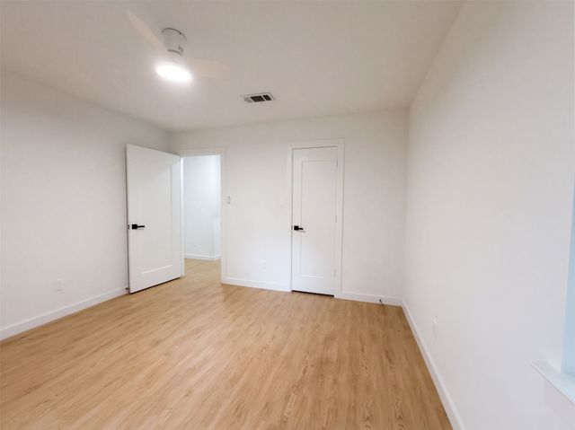 1515 Cherokee Street, Arlington, TX 76012