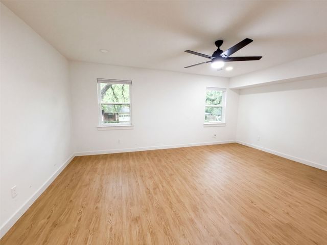 1515 Cherokee Street, Arlington, TX 76012
