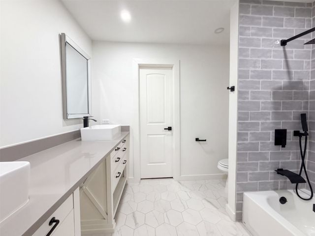 1515 Cherokee Street, Arlington, TX 76012