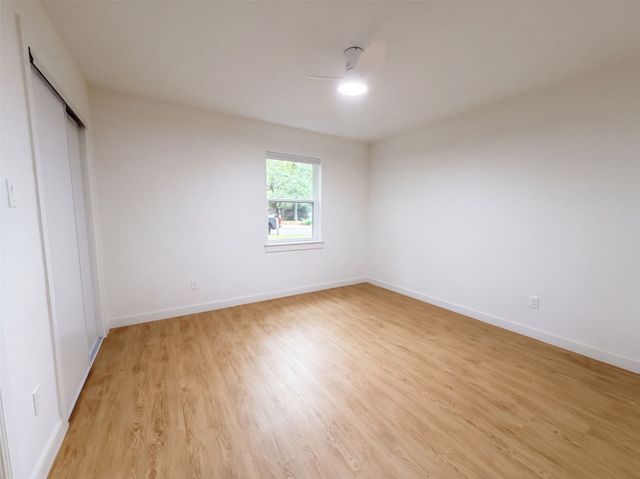 1515 Cherokee Street, Arlington, TX 76012