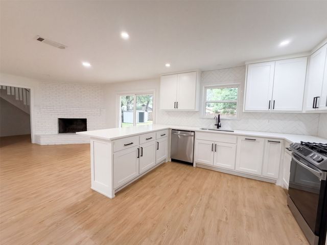 1515 Cherokee Street, Arlington, TX 76012