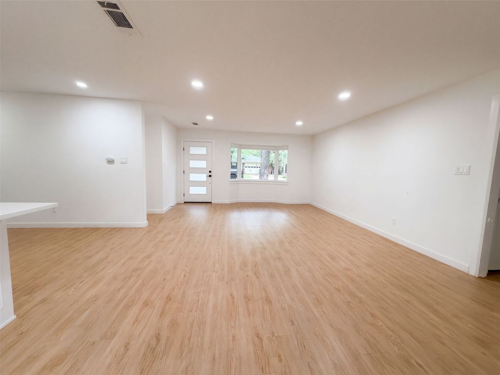 1515 Cherokee Street, Arlington, TX 76012 — photo 2