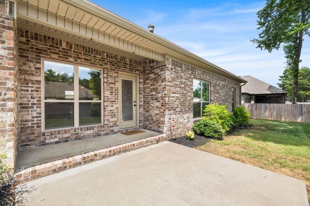 111 Hayden Drive, Beebe, AR 72012