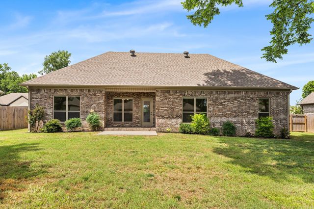 111 Hayden Drive, Beebe, AR 72012