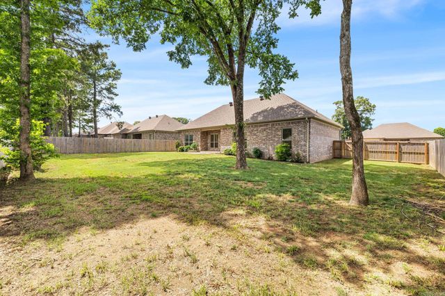 111 Hayden Drive, Beebe, AR 72012