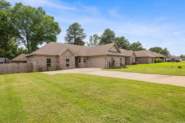 111 Hayden Drive, Beebe, AR 72012