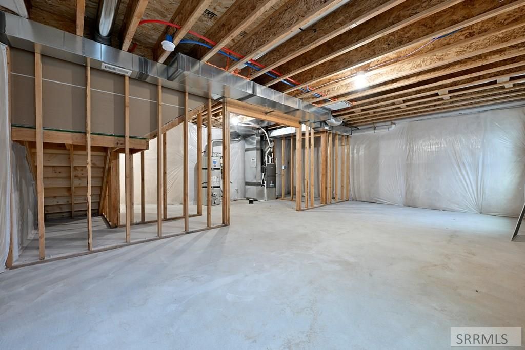 Image 28 of property listing at 4612 Lanai Court, Ammon, ID 83406