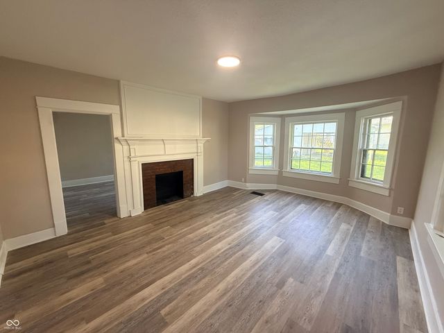 320 Lockerbie Street, Mooresville, IN 46158